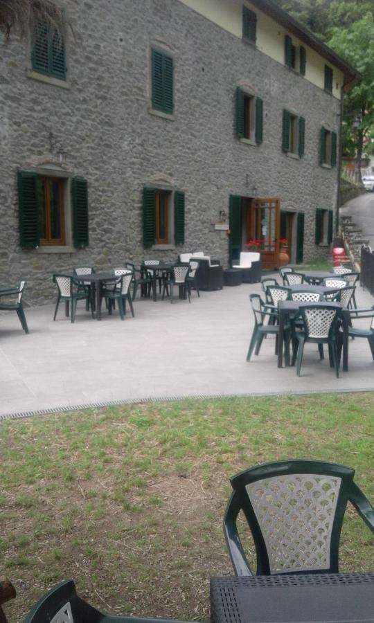 La Foresta Albergo Ristorante Pizzeria Бадья-Праталья Экстерьер фото